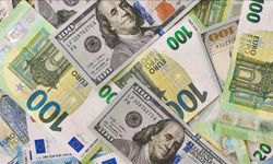 Türkiye için yıl sonu kur tahminleri güncellendi