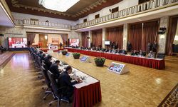 TBMM’de Kürtçe krizi: Barış Anneleri konuşmak istedi, Kurtulmuş engel oldu