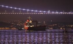 İstanbul Boğazı’nda gemi trafiği durduruldu