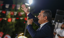 Özgür Özel Kırşehir'de: 'Topu kesip sahayı kapatamazsınız'