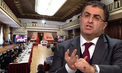 Prof. Dr. Ersan Şen’den Özgür Özel’e ‘şeffaflık’ tepkisi: 'İlk düğmeyi yanlış iliklediniz'