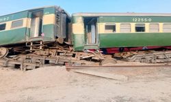 Yolcu treninin dört vagonu yoldan çıktı: Bir ölü 24 yaralı
