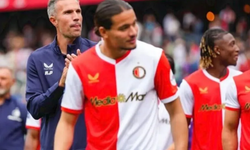 Feyenoord'da kaptanlık krizi çıktı: Van Persie'den açıklama geldi