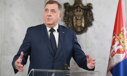 Ayrılıkçı Sırp lider Dodik'ten referandum açıklaması