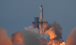 SpaceX Ay ve Mars'a insan taşıma hedefine bir adım daha yaklaştı!