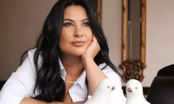 İclal Aydın'ı yıkan haber! Sosyal medyadan paylaştı