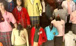 Okullarda serbest kıyafet uygulaması sona eriyor