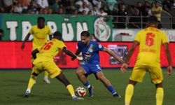 Göztepe Rize'de 3 puanı 3 golle aldı