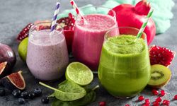 Kafelerde sıkça tüketilen smoothie'ler bakın neye sebep oluyormuş! Zararları şaşırttı
