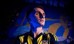 Kerem Aktürkoğlu'nun gözü arkada mı kaldı? Meğer Galatasaray'dan hamle beklemiş!