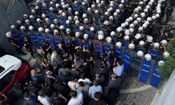 Özgür Özel’in ofisine polis ablukası: Milletvekilleri içeri alınmadı