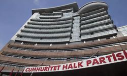 ‘Tam kanunsuzluk’ iddiası CHP kurultayını YSK’ya taşıdı