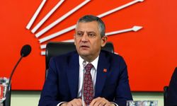 CHP’de değişim yok! Özgür Özel’in mevcut ekibi yeniden seçildi