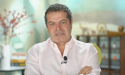 Güvenlik görevlisi öyle bir şey sordu ki:  Cüneyt Özdemir dumura uğradı!