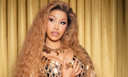 Cardi B’den bomba itiraf: 'Striptizci olmamı Türk patronum söyledi'