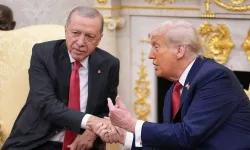 'Trump’ın masasındaki Erdoğan anketi' açıklaması gündem oldu!