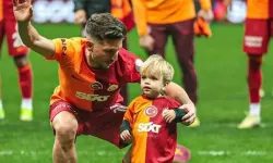 Galatasaray yönetiminden istek: Ciro'ya yeni sezon forması yollayın!