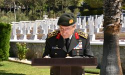 Orgeneral Bayraktaroğlu ilk yurt dışı gezisini KKTC'ye yaptı
