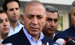 Tekin'e ikinci darbe: CHP'ye atanan kayyum heyetinden bir isim daha çekildi