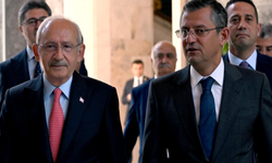 Özgür Özel: Kemal Kılıçdaroğlu CHP'ye yapılana karşı bir açıklama yapmalı