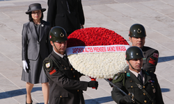 Japon Prensesi'nden barışa 'ojeli' katkı! İlk iş Anıtkabir'i ziyaret etti