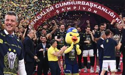 Fenerbahçe Beko mutlu sona ulaştı: Saran'ı 3 günde kupa sahibi yaptı!