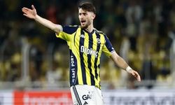 Edson Alvarez Fred'i kesecek! İsmail Yüksek'in yeri garanti