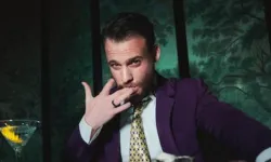 Genç kızların gözdesi Kerem Bürsin’den olay çıkış: 'O şart değil'