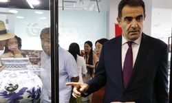İpek Yolu'nun mirası Çin porselenleri Pekin Yunus Emre Türk Kültür Merkezi'nde sergilendi