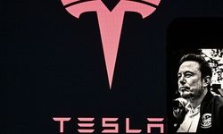 Elon Musk, yaklaşık 1 milyar dolarlık Tesla hissesi aldı