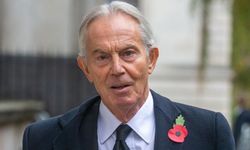 Tony Blair'in başbakanlık döneminde Jeffrey Epstein ile görüştüğü ortaya çıktı