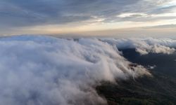 Samsun'da 1650 rakımlı Dürtmen Dağı'ndaki "sis denizi" dronla görüntülendi