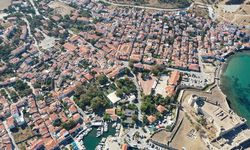 Gökçeada ve Bozcaada'da yoğun turizm sezonu sorunsuz tamamlandı