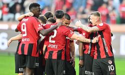 Gaziantep FK, sahasında Antalyaspor’u 3-2 mağlup etti