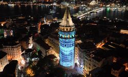 Galata Kulesi'nde artırılmış gerçeklik ile mapping gösterisi yapıldı