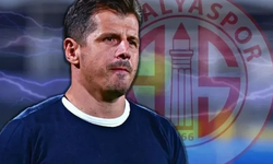 Ve bir dönem kapandı: Antalyaspor'da taşlar yerinden oynuyor!