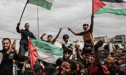 Dünya nefesini tutmuştu: İsrail hükümeti Gazze'de ateşkesi resmen onayladı!