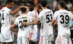 Kasımpaşa- Beşiktaş maçının ilk 11'leri belli oldu