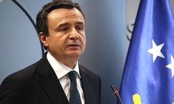 Kosova'da hükümeti kurma yetkisi mevcut Başbakan Albin Kurti'ye verildi