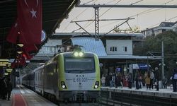 Paris'ten yola çıkan Orient Express, yılın ikinci seferi için İstanbul'a geldi