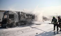 Mersin'de akaryakıt yüklü tankerde çıkan yangın söndürüldü