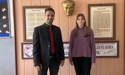 Muğla'da ortaokul öğrencisi kazandığı bursun ilk ödemesini okuluna bağışladı