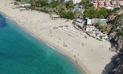 Rize’nin yaylalarında kar Alanya’da güneş