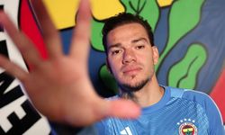 Ederson övmeye devam ediyor