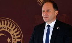 CHP'li Yavuzyılmaz: 'AK Parti döneminde İBB'de paralel yapı belediyeyi nasıl soydu?'