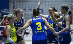 Sultanlar Ligi'nde Vargas'lı Fenerbahçe, Aydın Büyükşehir'i farklı geçti