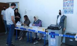 Irak’ta seçim için düzenlenen özel oylamaya yoğun ilgi