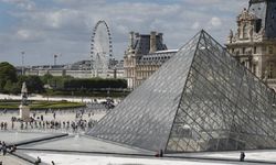 Louvre Müzesi'ni soyan kişi sosyal medya fenomeni çıktı