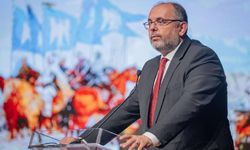 Prof. Dr. Afyoncu'dan Papa'ya 'Haçlı Seferi' göndermesi: 'Bu da mı tesadüf?'