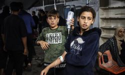 Bu nasıl ateşkes? İsrail Ordusu Gazze'de okul vurdu: Çoğu çocuk 10 Filistinli yaralandı